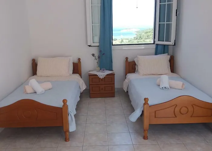 North Paradise Athéras